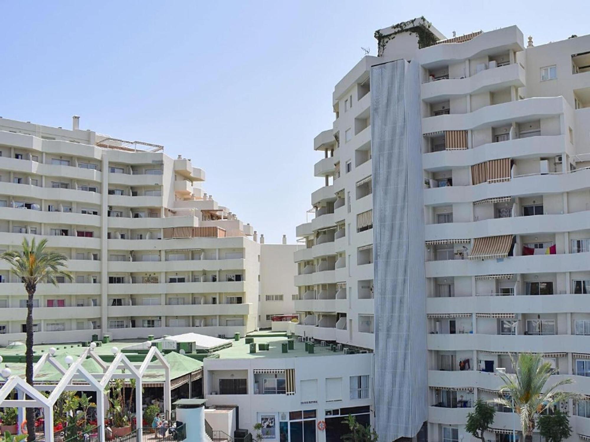 Cosy Apartment In Malaga Near The Sea Buitenkant foto